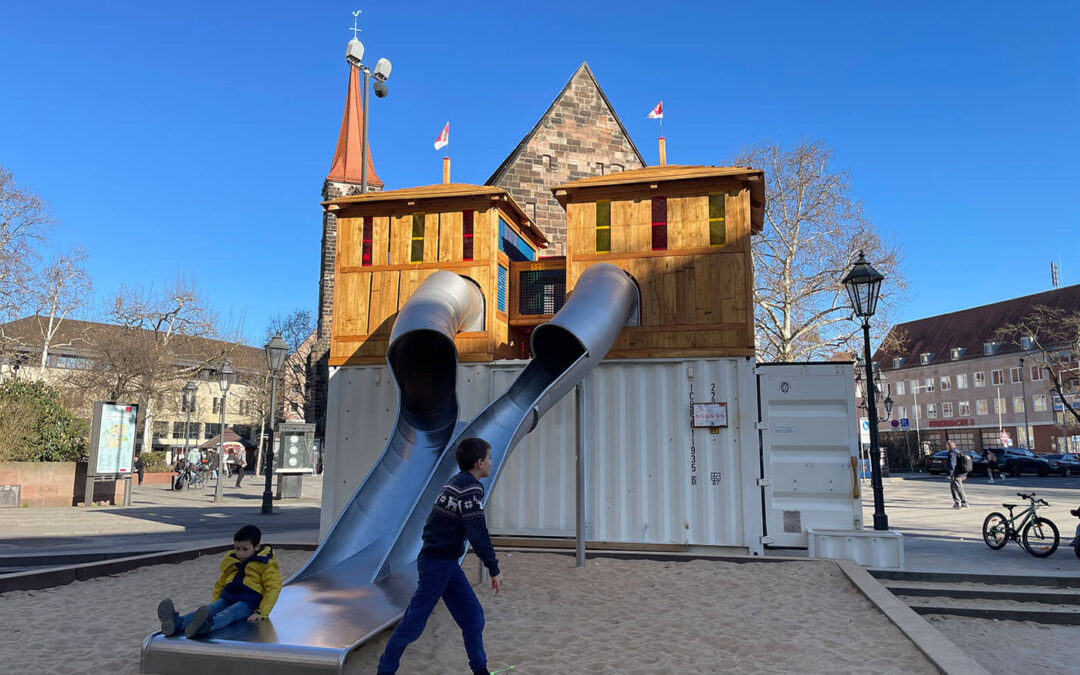 Play box at Jakobsplatz